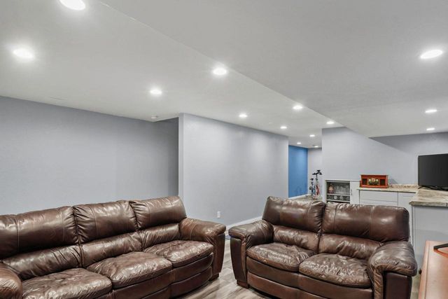 2914 Kentville Drive, Sun Prairie, WI 53590