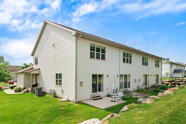 2914 Kentville Drive, Sun Prairie, WI 53590