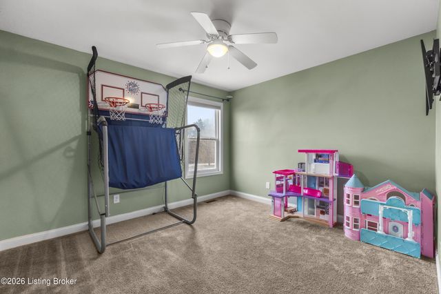 10008 Clove Tree Ct, Louisville, KY 40228