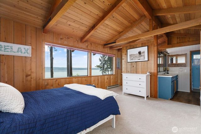 281 Harrington Road, Coupeville, WA 98239