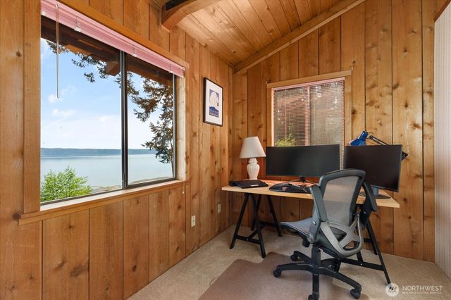 281 Harrington Road, Coupeville, WA 98239