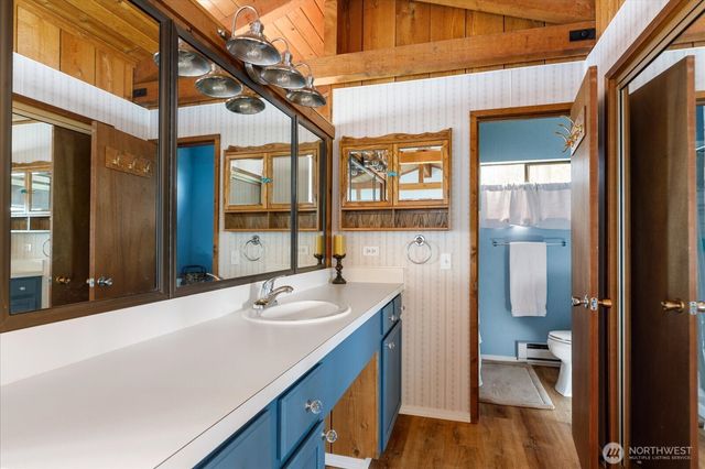 281 Harrington Road, Coupeville, WA 98239