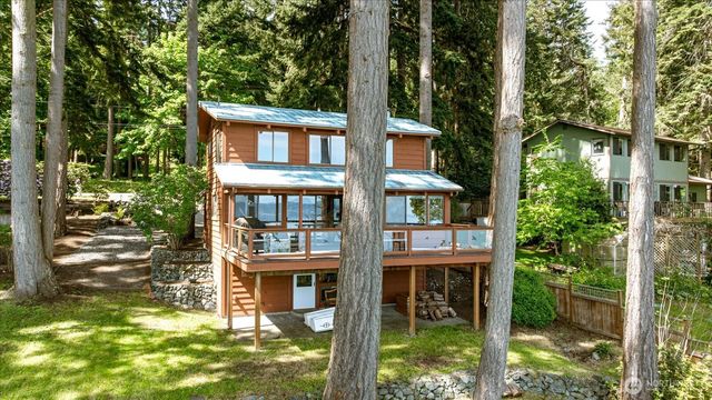 281 Harrington Road, Coupeville, WA 98239