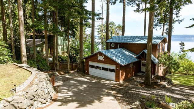 281 Harrington Road, Coupeville, WA 98239