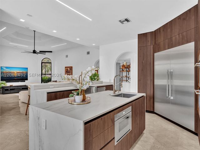 1021 NW 115th Ave, Plantation, FL 33323