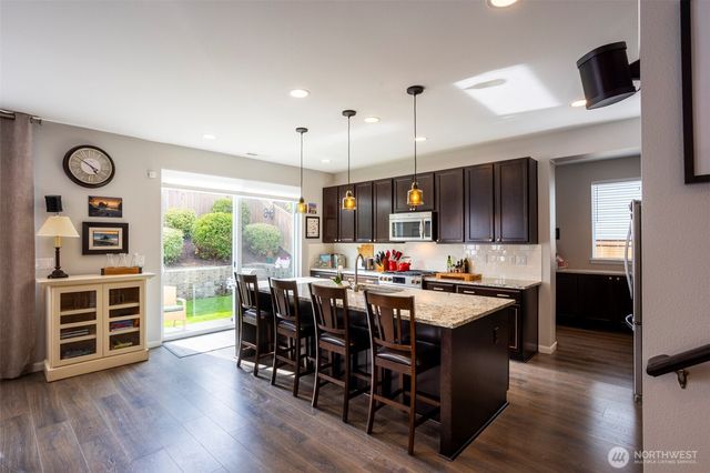 18748 Colwood Avenue NE, Poulsbo, WA 98370