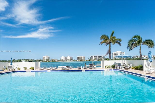 19800 Sandpointe Bay Dr 506, Tequesta, FL 33469