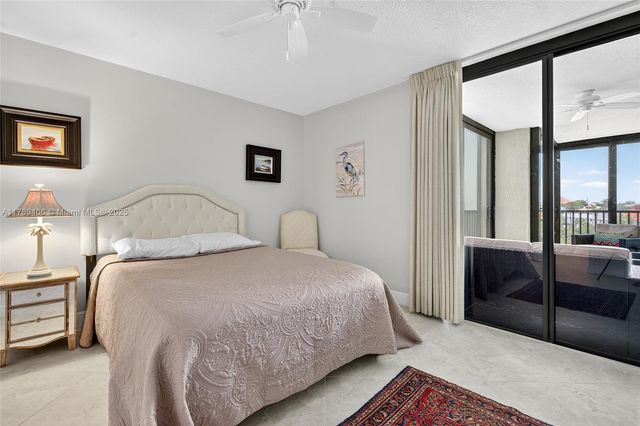 19800 Sandpointe Bay Dr 506, Tequesta, FL 33469