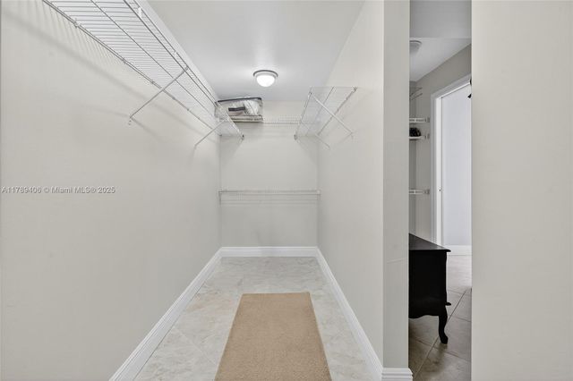 19800 Sandpointe Bay Dr 506, Tequesta, FL 33469