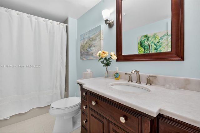 19800 Sandpointe Bay Dr 506, Tequesta, FL 33469