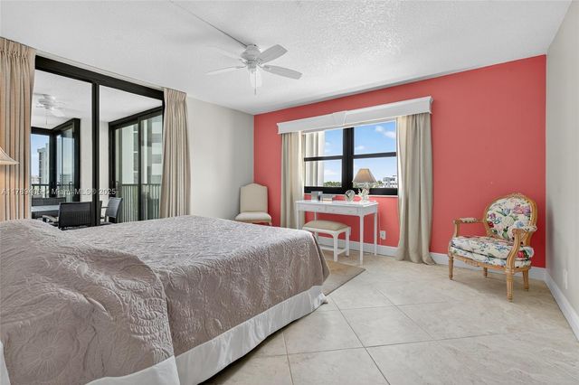 19800 Sandpointe Bay Dr 506, Tequesta, FL 33469