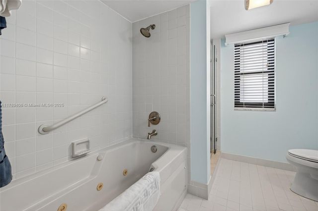 19800 Sandpointe Bay Dr 506, Tequesta, FL 33469