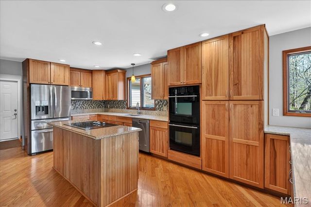 19463 Babler Forest Road, Chesterfield, MO 63005