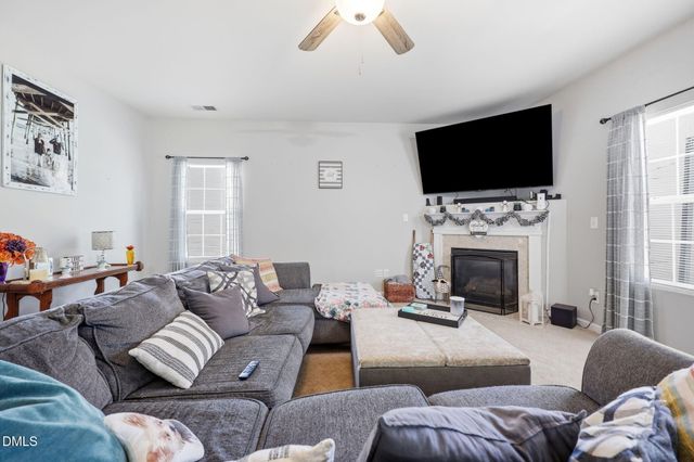 1612 Bancroft Court, Graham, NC 27253