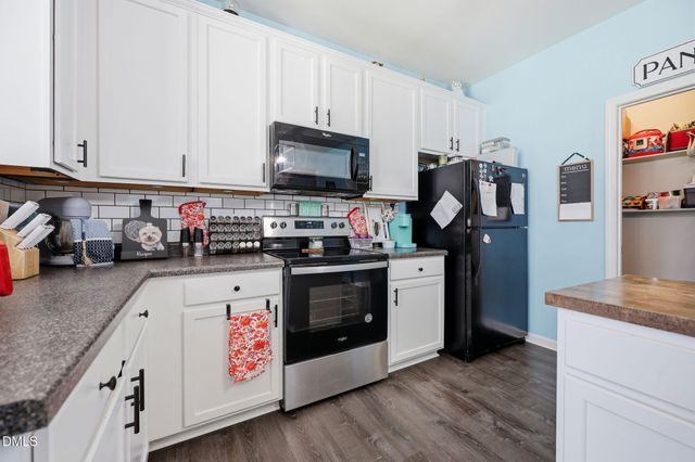 1612 Bancroft Court, Graham, NC 27253