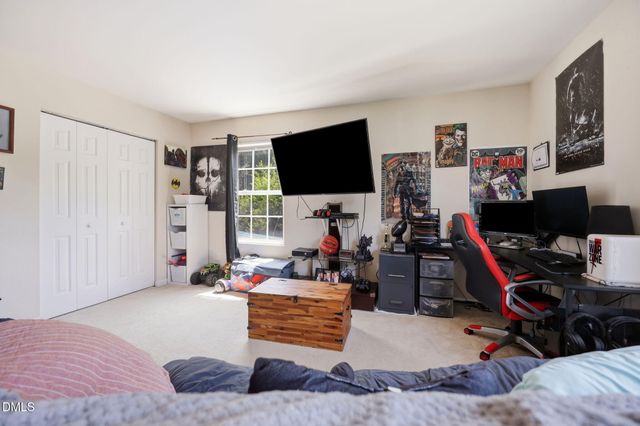 1612 Bancroft Court, Graham, NC 27253