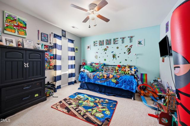 1612 Bancroft Court, Graham, NC 27253