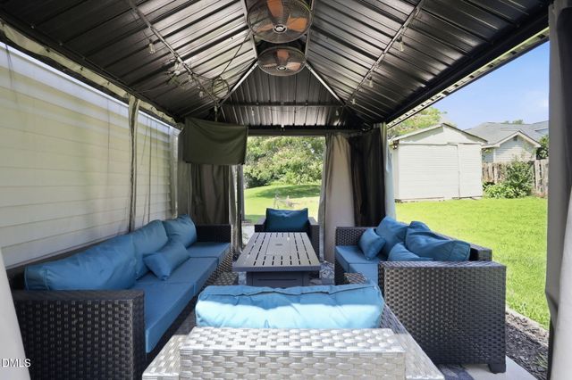 1612 Bancroft Court, Graham, NC 27253