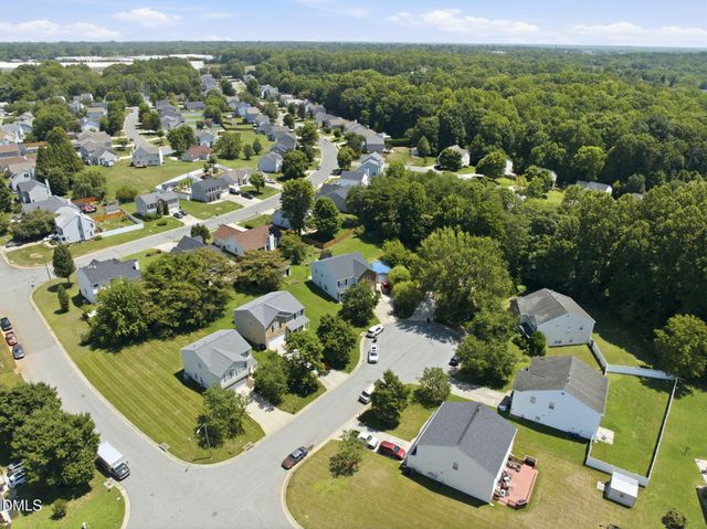 1612 Bancroft Court, Graham, NC 27253