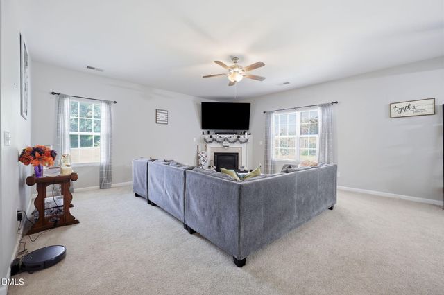 1612 Bancroft Court, Graham, NC 27253