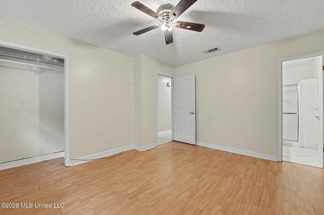 4307 Yosemite Drive, Ocean Springs, MS 39564