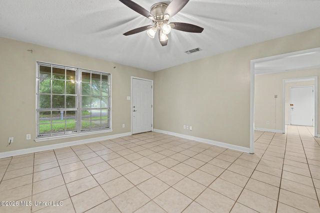4307 Yosemite Drive, Ocean Springs, MS 39564