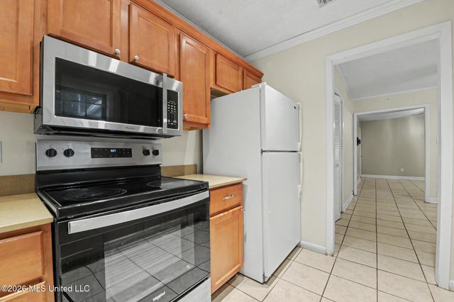 4307 Yosemite Drive, Ocean Springs, MS 39564