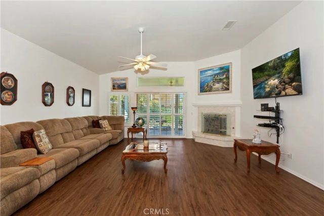 39965 Via Oporta, Murrieta, CA 92562