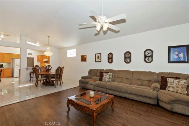 39965 Via Oporta, Murrieta, CA 92562