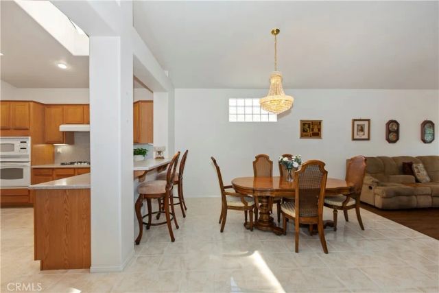 39965 Via Oporta, Murrieta, CA 92562