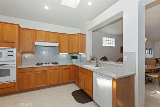 39965 Via Oporta, Murrieta, CA 92562