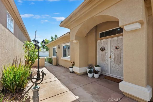 39965 Via Oporta, Murrieta, CA 92562