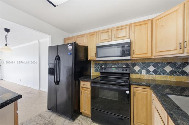 4320 Washington St 410, Hollywood, FL 33021