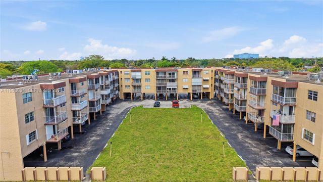 4320 Washington St 410, Hollywood, FL 33021