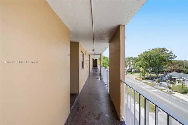 4320 Washington St 410, Hollywood, FL 33021