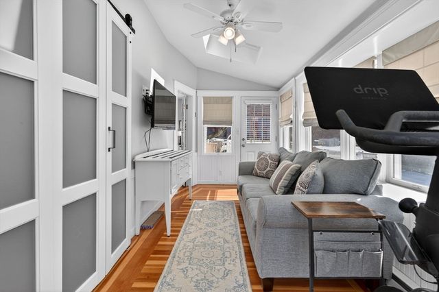 20 Pinehurst Ave, Methuen, MA 01844