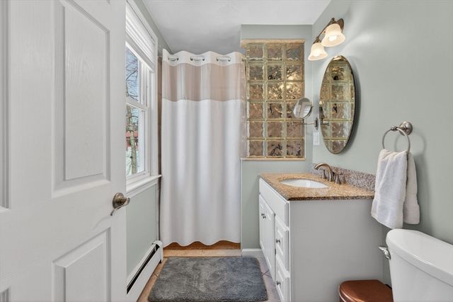 20 Pinehurst Ave, Methuen, MA 01844