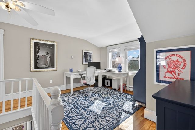 20 Pinehurst Ave, Methuen, MA 01844