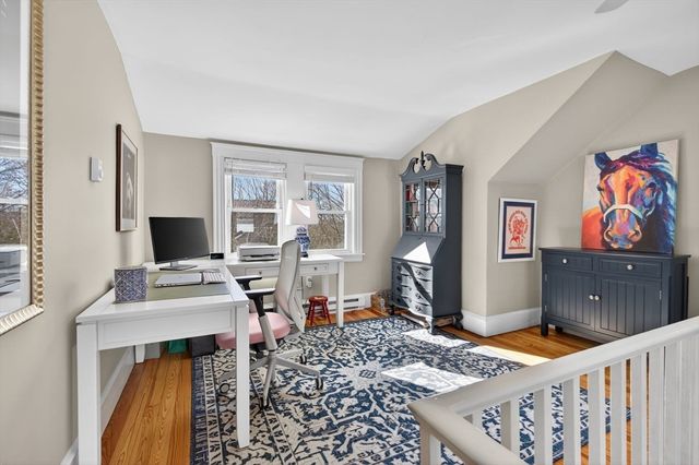 20 Pinehurst Ave, Methuen, MA 01844