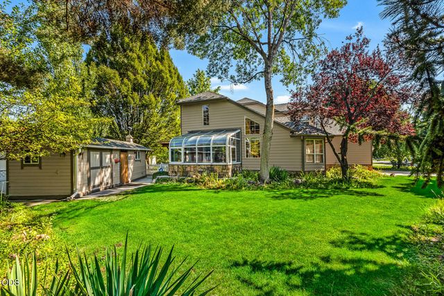 3308 NE Stonebrook Loop, Bend, OR 97701