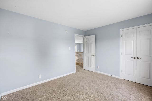 8017 Branch Creek Drive, Indianapolis, IN 46268