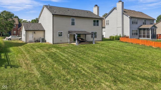 8017 Branch Creek Drive, Indianapolis, IN 46268