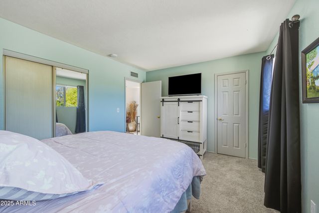 834 E JOAN D ARC Avenue, Phoenix, AZ 85022