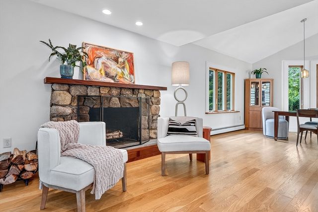 41 Taylor Rd, Acton, MA 01720