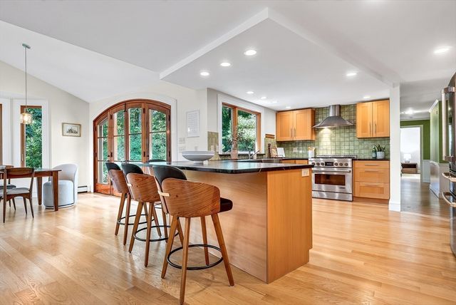41 Taylor Rd, Acton, MA 01720