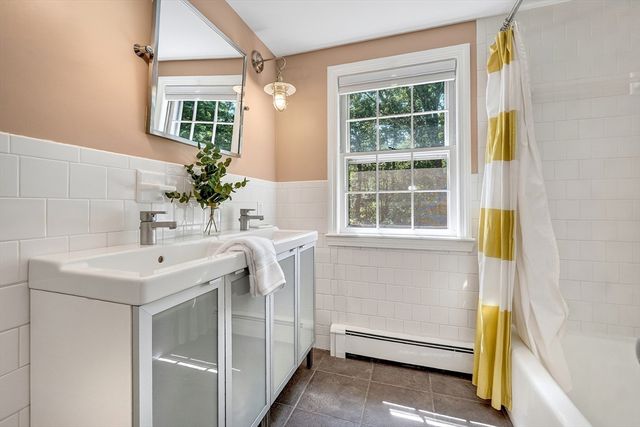 41 Taylor Rd, Acton, MA 01720