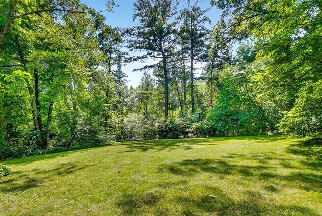 41 Taylor Rd, Acton, MA 01720