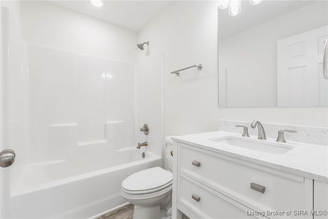 211 Guilford Avenue, Charlestown, IN 47111