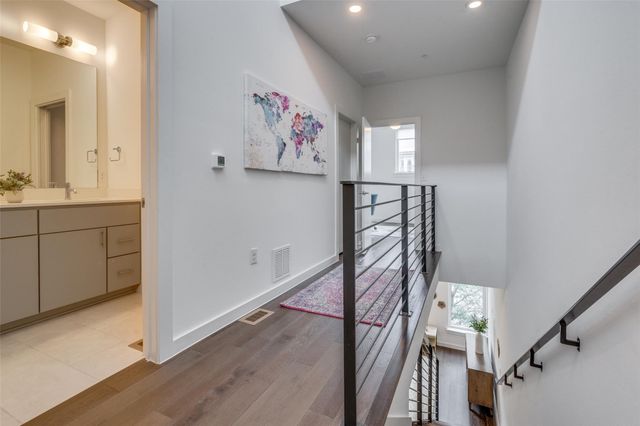 2002 E 7th ST 217, Austin, TX 78702
