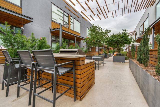 2002 E 7th ST 217, Austin, TX 78702
